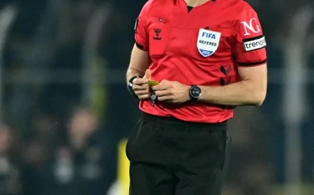 Süper Lig'de 33. haftanın hakem atamaları açıklandı: Beşiktaş-Fenerbahçe ve Galatasaray maçlarını kim yönetecek?