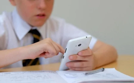 Milli Eğitim Bakanlığı 1,6 Milyon Öğrenciyle Ekran Kullanım Alışkanlıklarını Araştırdı