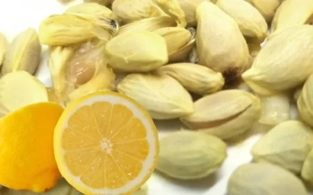 Limonun çöpe atılan çekirdekleri şifa saçıyor: Sindirimi rahatlatıyor, iltihabı azaltıyor
