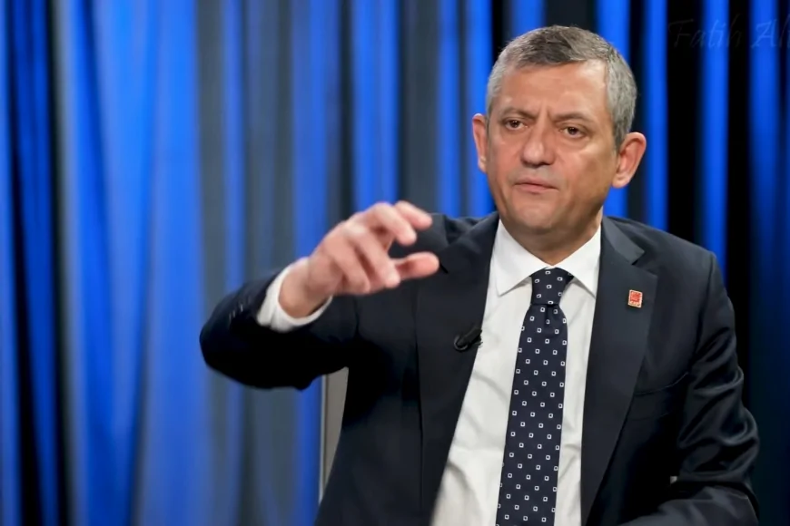 Özgür Özel'den İmamoğlu Mesajı: 'Ekrem İmamoğlu'nun Adaylıktan Çekilme Hakkı Yok'