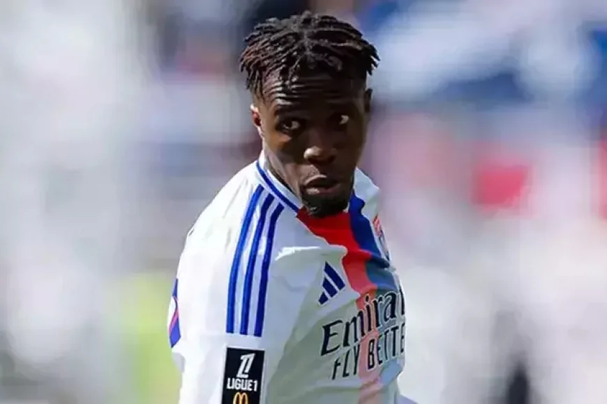 Wilfried Zaha Taraftarların Eleştirilerine Patladı: 'Artık Günah Keçisi Değilim'