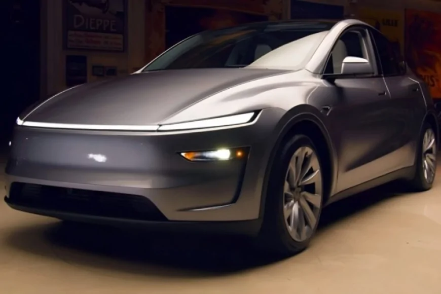 Tesla, Bahar Güncellemesi ile Elektrikli Araçlarına Yeni Özellikler Getirdi: Adaptif Farlar ve Gelişmiş Kamera Kayıtları