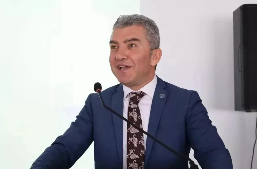 Öğretmen Atamalarında Şok Detay: 10 Bin Kişi 2026’yı Bekleyecek