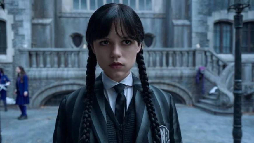 Netflix'in Rekor Kıran Dizisi Wednesday Geri Dönüyor: 2. Sezondan İlk Fragman Yayınlandı