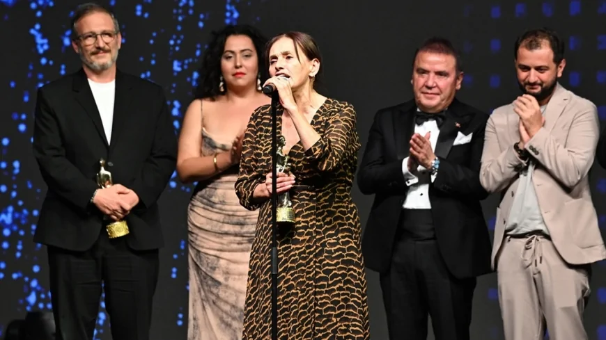 Antalya Altın Portakal Film Festivali'nde en iyi film ödülü 'Suskunluklar' filminin oldu