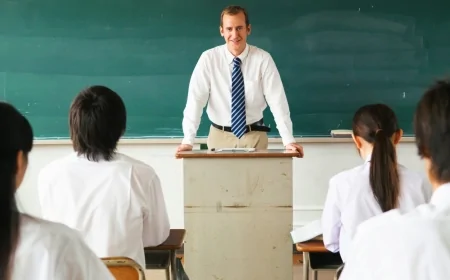 Okulda Üst veya Çanta Araması Yasal mı? Öğrenci Haklarını İlgilendiren Kritik Detaylar