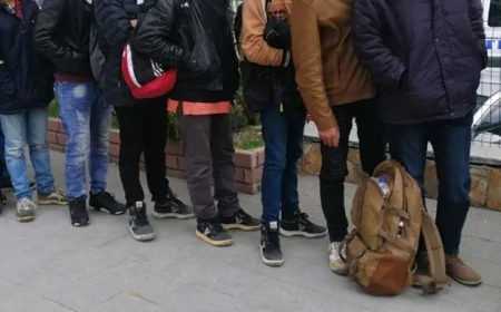 Türkiye genelinde dev operasyon: 547 düzensiz göçmen yakalandı, 21 organizatör gözaltında