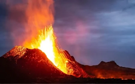 Lavlar yer yüzüne fışkırıyor: Yanardağ patlamaları nasıl meydana gelir, etkileri nelerdir?