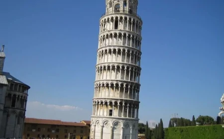 800 Yıllık Sır: Pisa Kulesi Neden Hâlâ Eğik Duruyor?