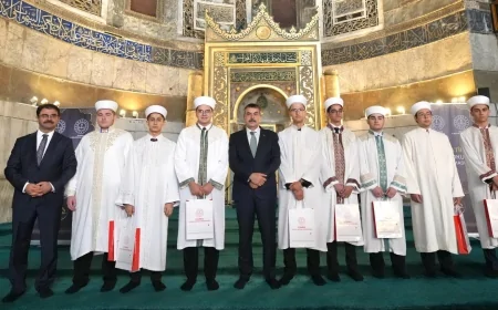 Genç hatipler Ayasofya'da hünerlerini sergiledi: Türkiye finalinde öne çıkan isimler belli oldu