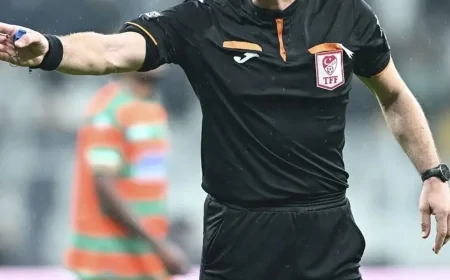 Süper Lig’de dev derbinin hakemi belli oldu: Trabzonspor - Galatasaray maçında düdük kime emanet?