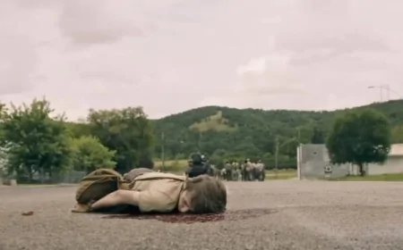 Stephen King’in ölümcül yarış romanı beyaz perdede: ‘The Long Walk’ filminden ilk fragman geldi