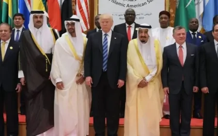 FIFA Başkanı Infantino, Trump ile Suudi Arabistan'daki Görüşme İçin Kongreyi İptal Etti