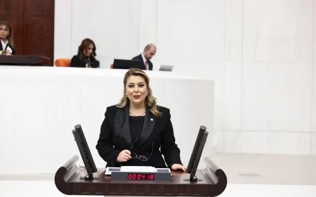 CHP'li Elvan Işık Gezmiş: 'Giresun'daki okul cinayeti, güvenlik sisteminin çürümüş halini gözler önüne serdi'