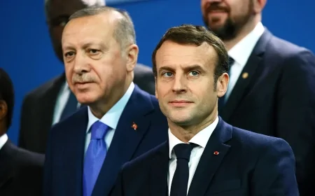 Erdoğan ile Macron arasında kritik telefon görüşmesi: "Türkiye her türlü katkıya hazır"