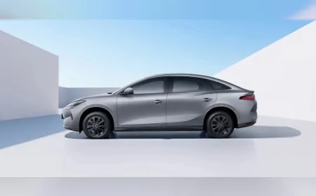 BYD’nin Yeni Sedanı e7 Showroomlarda: Tesla Model 3 Boyutunda, Fiyatıyla Rakiplerine Gözdağı Veriyor