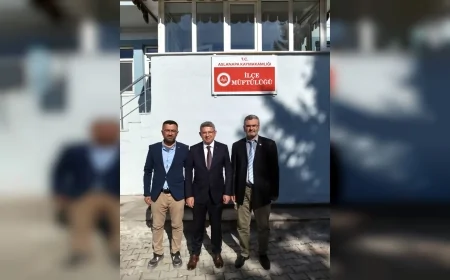 Diyanet Çalışanları Artan Sorunlara Karşı Ses Yükseltti: 'Bayram İkramiyesi Memura da Verilsin'