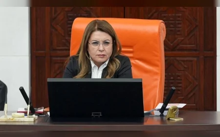 SON DAKİKA: Gülizar Biçer Karaca CUMHA’ya özel konuştu: 'Bu hareket şahsıma değil CHP'ye yapılmıştır'