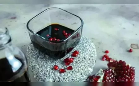 Nar ekşisi sanıldığı kadar masum değil: Her kaşıkta sağlığınızı riske atıyor!