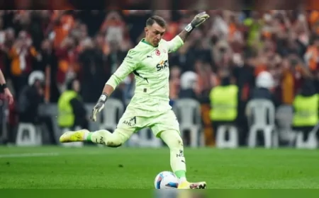 Tümer Metin'den Muslera'nın penaltı golüne tepki: 'Sevincin yoksa neden attın?'