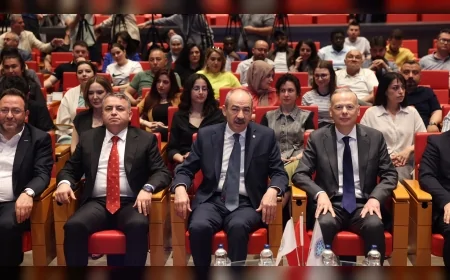 İhracat Akademisi üniversite iş birliklerine devam ediyor: Erciyes Üniversitesi ile protokol imzalandı