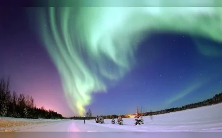 Kuzeyin Işıklı Gösterisi: Aurora Borealis Nasıl Oluşuyor?