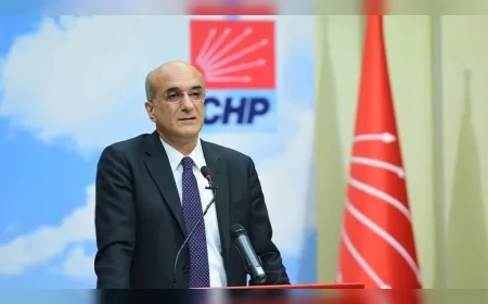 SON DAKİKA CHP'nin TBMM Başkanvekili ikinci turda belli oldu: Tekin Bingöl seçildi
