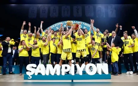 Fenerbahçe, EuroLeague’de 8 yıl sonra yeniden zirvede: Tarihi zaferle ikinci kez şampiyon