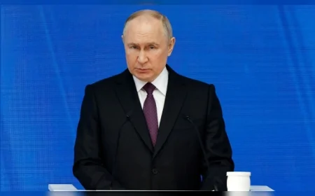 Putin'den Batılı Teknoloji Devlerine Sert Mesaj: 'Onların nefeslerini kesmeliyiz'