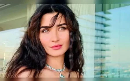 Tuba Büyüküstün Bodrum tatilinde: 'Hayat hep böyle anılarla anlam kazanır'