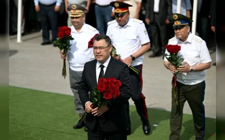 Kırgızistan'da Sınırda Şehit Düşen Askerler İçin Anıt Açıldı: Caparov'dan Anlamlı Mesaj
