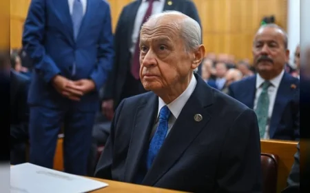 MHP Genel Başkanı Devlet Bahçeli: 'İstanbul’un fethi, sefer bizden, zafer Allah’tan diyen inanmış yüreklerin muteber bir mecmuudur'