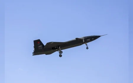 Türkiye'nin İlk İnsansız Savaş Uçağı Kızılelma, Art Yakıcılı Manevra Testinde Gücünü Gösterdi