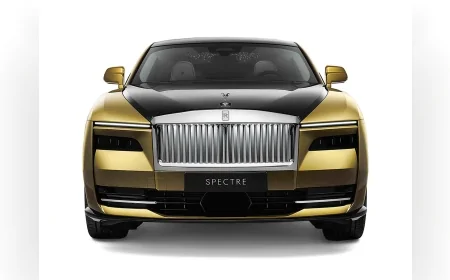 Üçlü Lüks Sürüş Deneyimi: Rolls-Royce Ghost Series II Türkiye'de Tanıtıldı