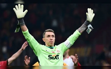 Galatasaray’dan Ayrılan Muslera İçin Sürpriz Talip: Uruguay Kulübü Resmen Açıkladı