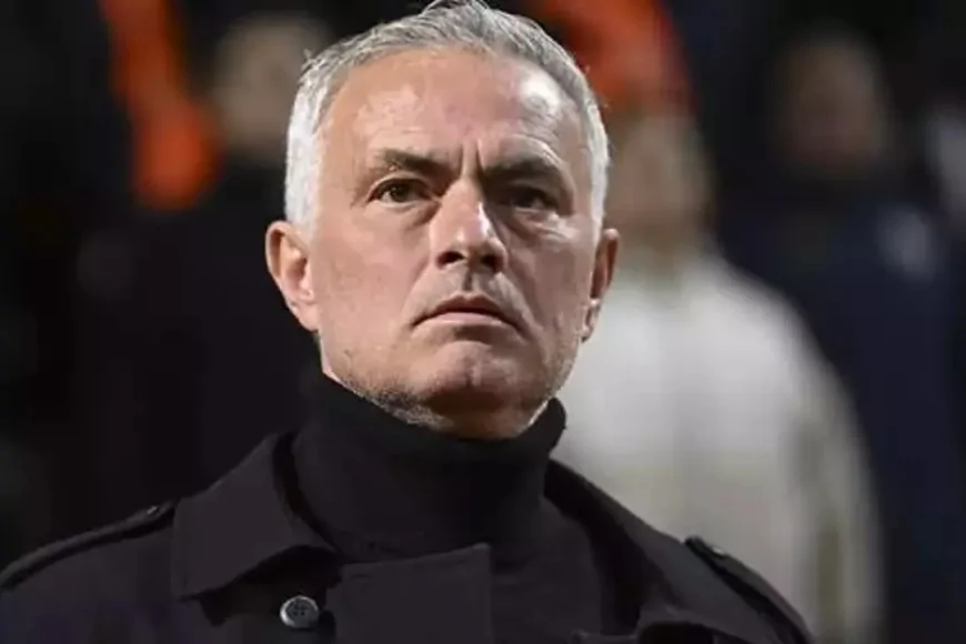 Jose Mourinho'ya Serie A'dan sürpriz teklif: Fenerbahçe'de kalacak mı sorusu yeniden gündemde