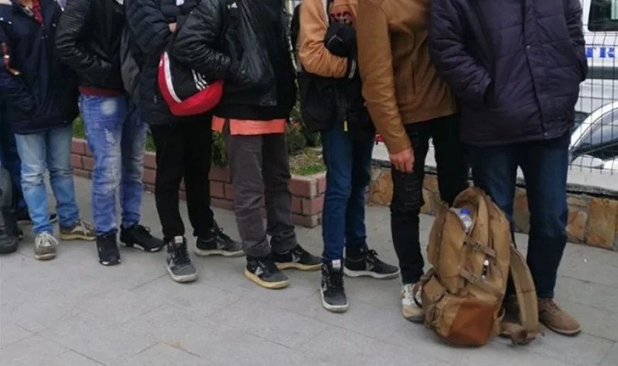 Türkiye genelinde dev operasyon: 547 düzensiz göçmen yakalandı, 21 organizatör gözaltında
