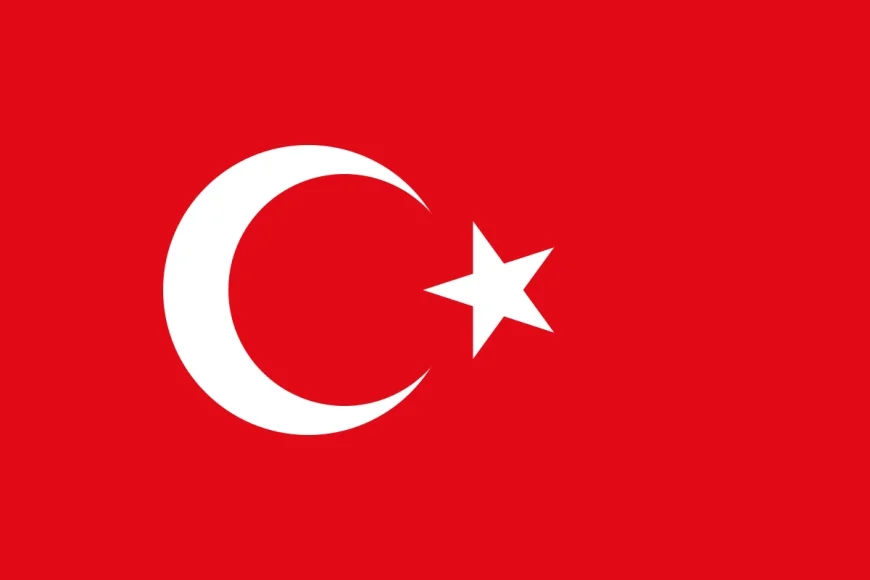 Türk Bayrağındaki Ay ve Yıldızın Anlamı Sadece İslamiyetle Sınırlı Değil