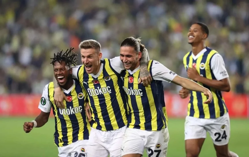 Fenerbahçe'nin yıldızlarına Avrupa’dan sürpriz ilgi: Transferde temkinli adım