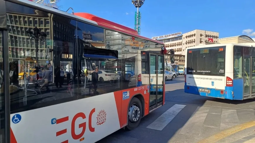 Otobüs, metro ve şehirler arası yolculuklar tek uygulamada birleşti: Ankaralılar ulaşımı cepte planlıyor