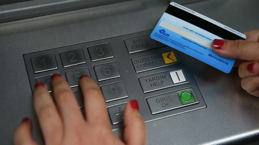 SMS’le Şifre Dönemi Bitiyor: Bankalarda Yeni Dönem Mobil Bildirim ve Biyometriyle Başlıyor