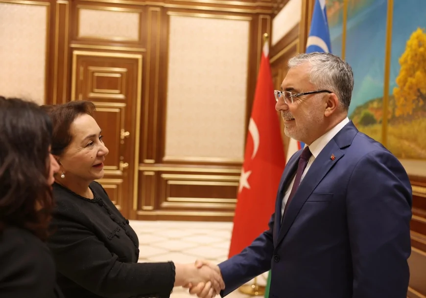 Vedat Işıkhan Özbekistan'da: 'İstihdam ve sosyal güvenlikte iş birliğini güçlendireceğiz'