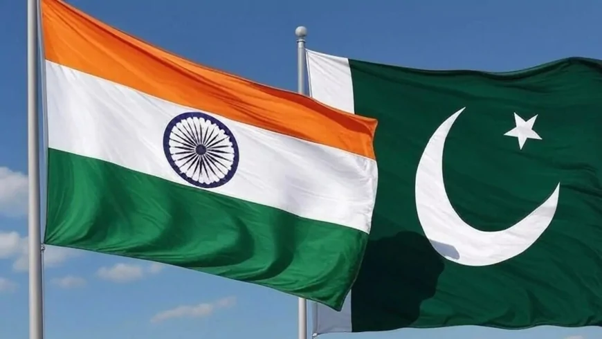 Pakistan Savunma Bakanı Asıf: 'Hindistan suyumuzu keserse bu bir savaş nedeni olur'