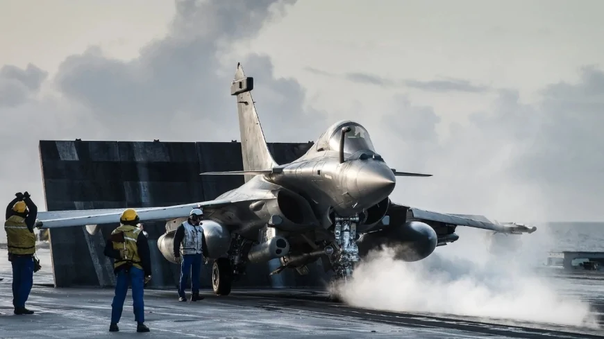 Çin yapımı füze Hint Rafale’ini vurdu: PL-15 ile J-10C hava üstünlüğü mü kazanıyor