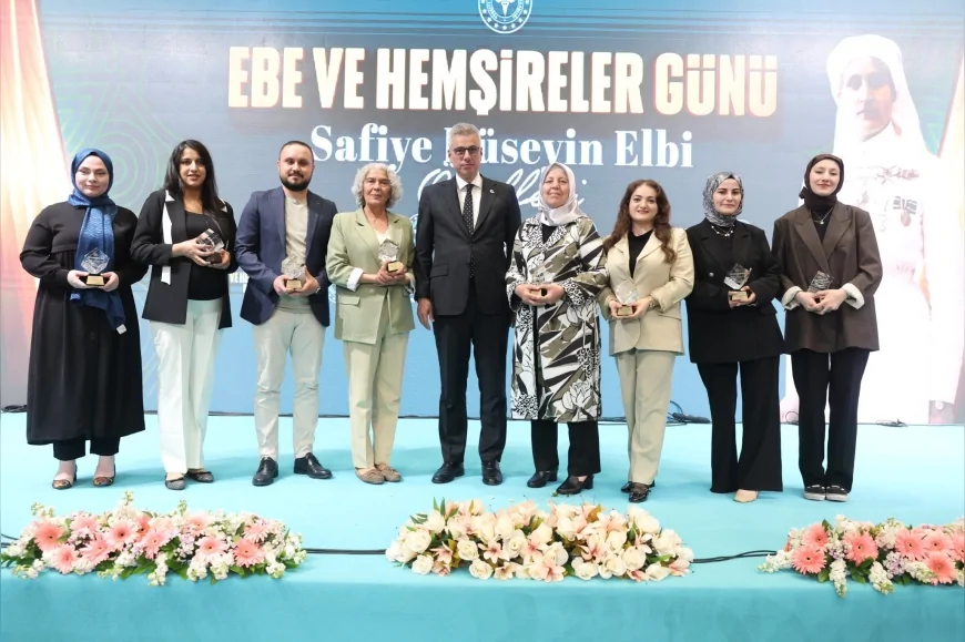 Memişoğlu: ‘Hemşirelik ve ebelik sadece meslek değil, sevgiyle yapılan bir sanat’