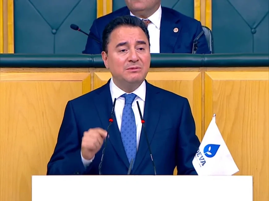 Ali Babacan’dan iktidara net mesaj: 'Bu işin şakası yok, terörün bitmesi için Cumhurbaşkanlığı her aşamayı sahiplenmeli'