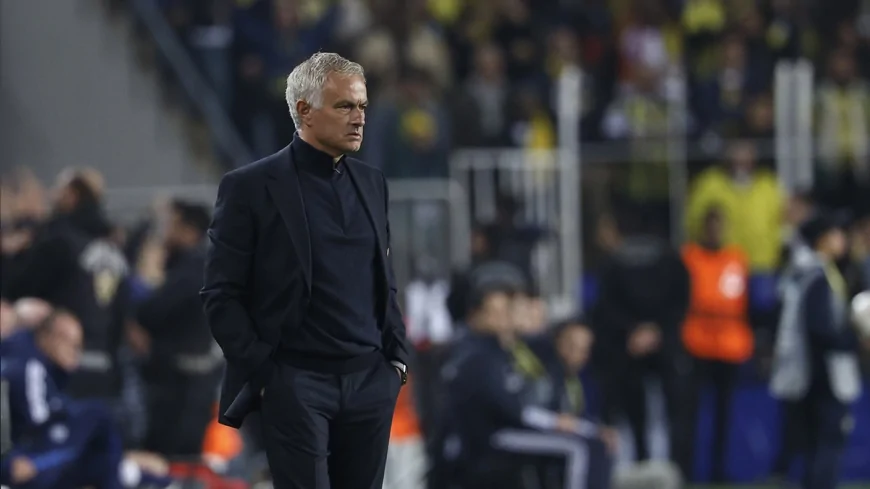 Jose Mourinho’ya Manchester United sürprizi: Fenerbahçe sonrası rotası netleşiyor