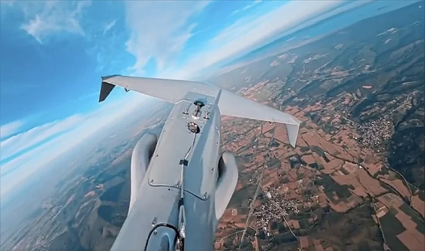 Yapay zekalı yeni nesil seyir füzesi KEMANKEŞ 2 testte tam isabetle hedefi vurdu