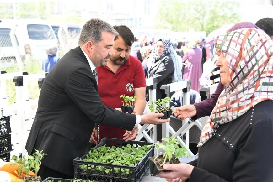Pursaklar’da Yerli Tohum Seferberliği: ‘Ata Tohumları’yla Sofralara Bereket Hedefleniyor