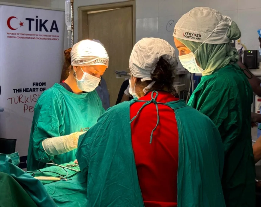 Türk sağlık ekibi Kenya'da onlarca ameliyat yaptı, kadın sağlığına odaklandı